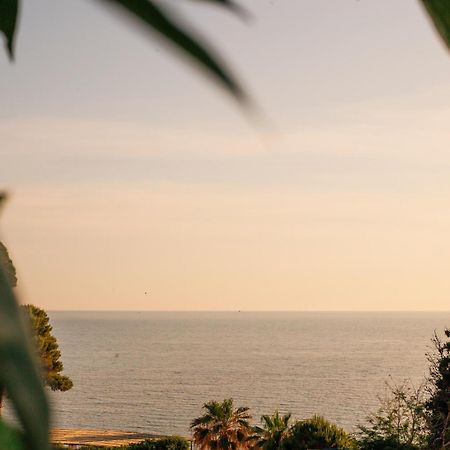 White Hill Hotel, Spa & Conferences Драч Екстериор снимка