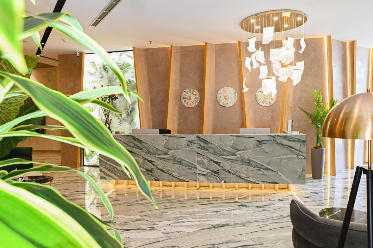 White Hill Hotel, Spa & Conferences Драч Екстериор снимка