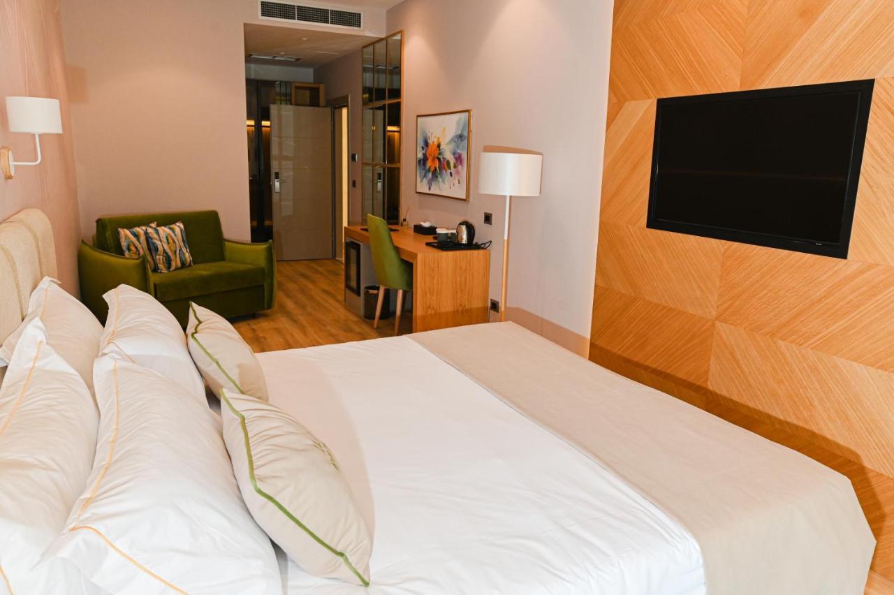 White Hill Hotel, Spa & Conferences Драч Екстериор снимка