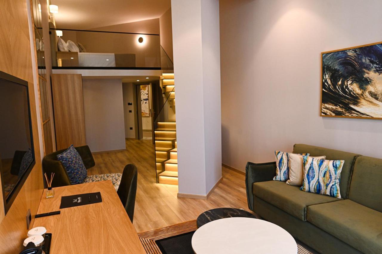 White Hill Hotel, Spa & Conferences Драч Екстериор снимка