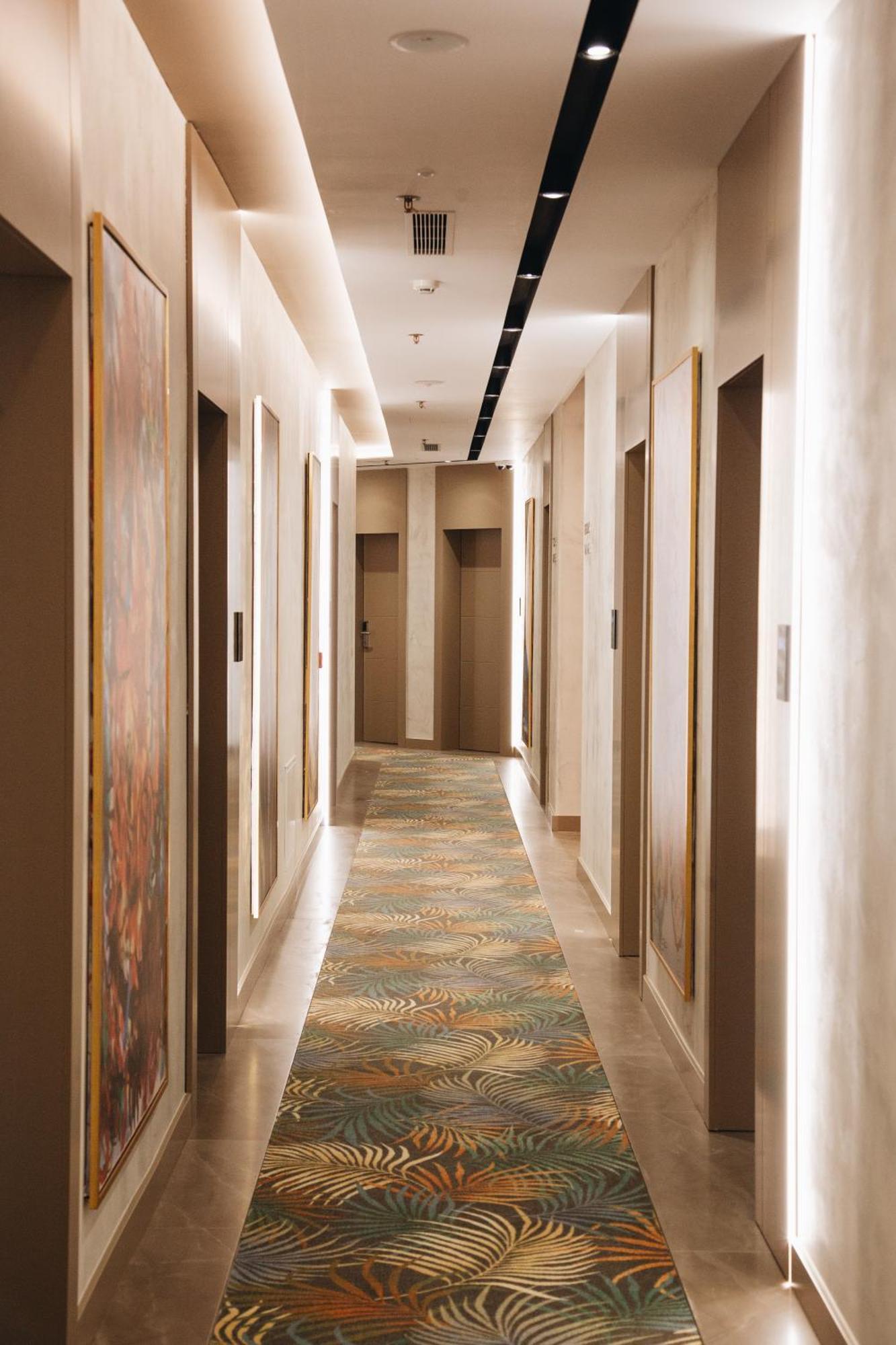 White Hill Hotel, Spa & Conferences Драч Екстериор снимка